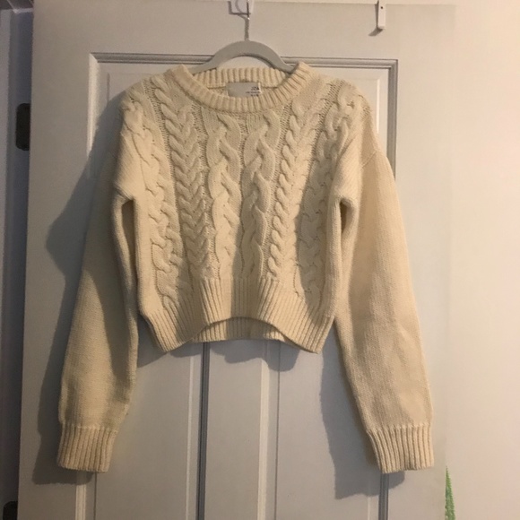 J.O.A. Sweaters - J.O.A. Cable Knit Crop Sweater